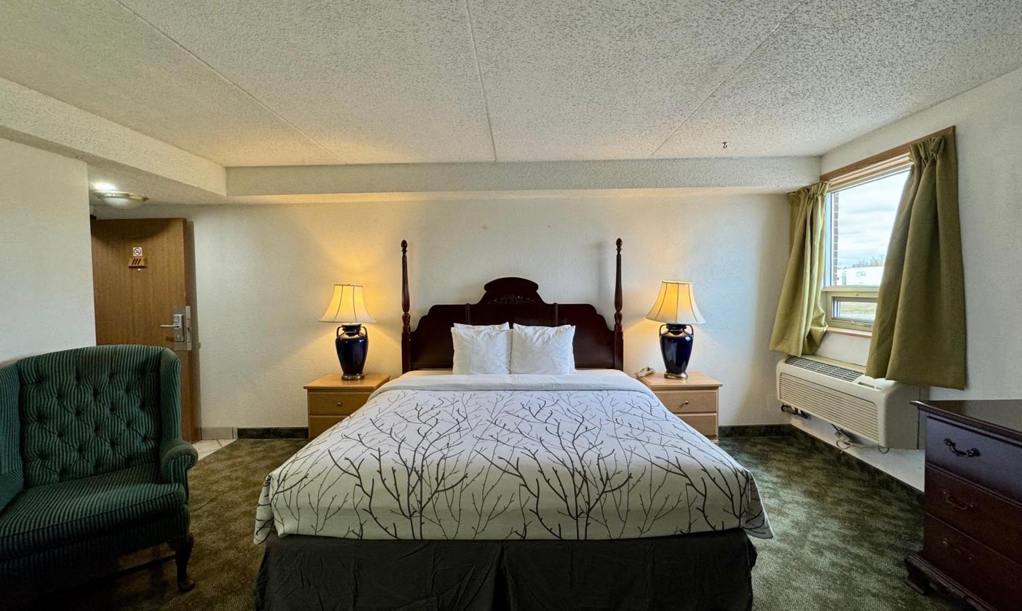 Best Stay Inn Melville 外观 照片